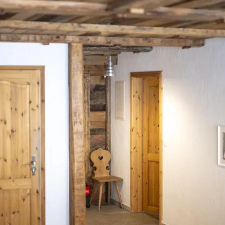 Appartamento Chasa Rustica