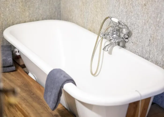 Апартаменты Chasa Rustica *