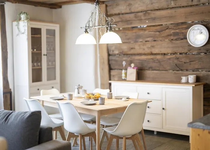 Chasa Rustica Апартаменты Зент