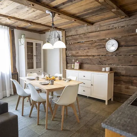 Chasa Rustica Apartman *